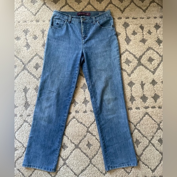 Gloria Vanderbilt Amanda Petite Jeans - Picture 1 of 10